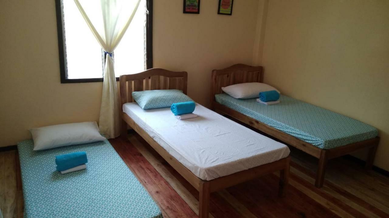 Nelmann'S Nipa Huts Otel San Vicente  Dış mekan fotoğraf