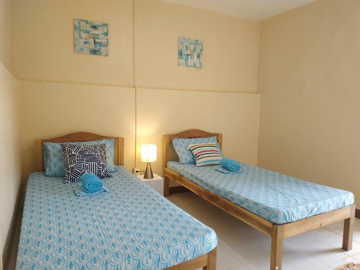Nelmann'S Nipa Huts Otel San Vicente  Dış mekan fotoğraf